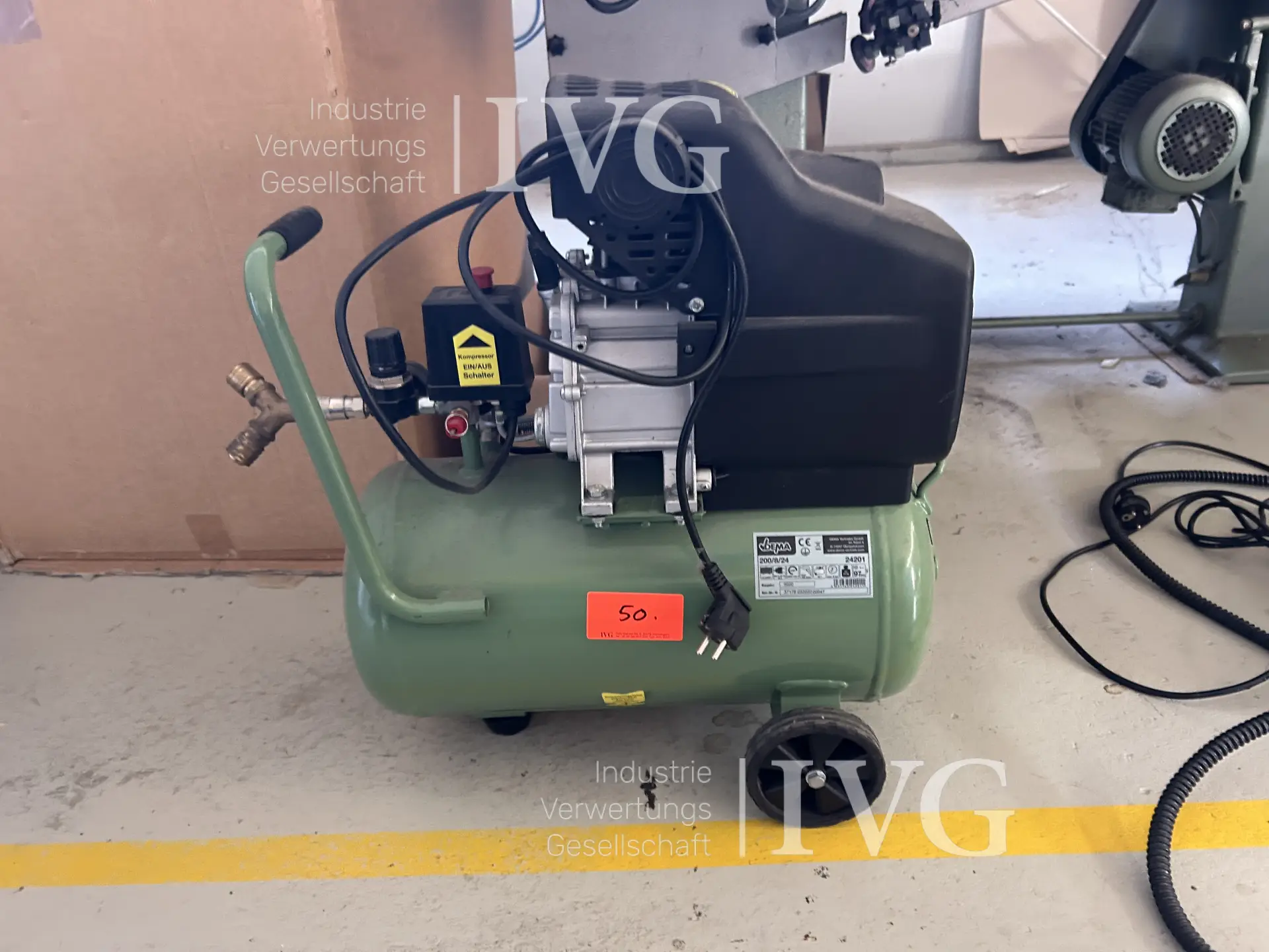 Kompressor DEMA 200/8/24